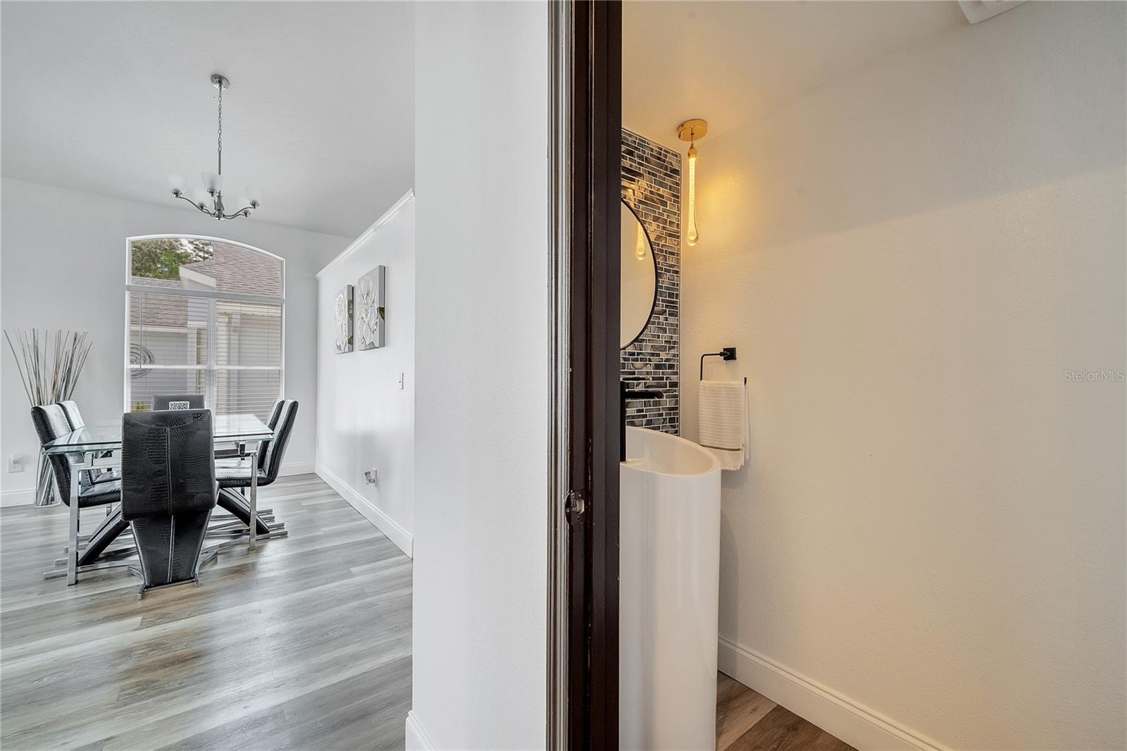 Image 26 of 66 For 13404 Bradwater Court