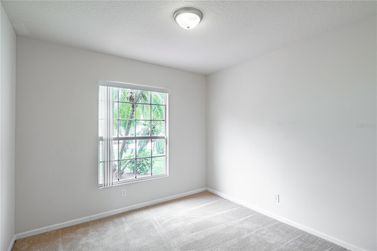 Image 10 of 18 For 612 Cressa Circle