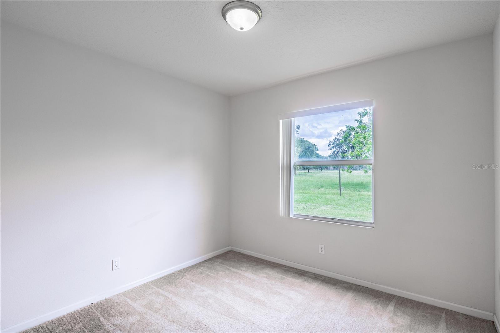 Image 12 of 18 For 612 Cressa Circle