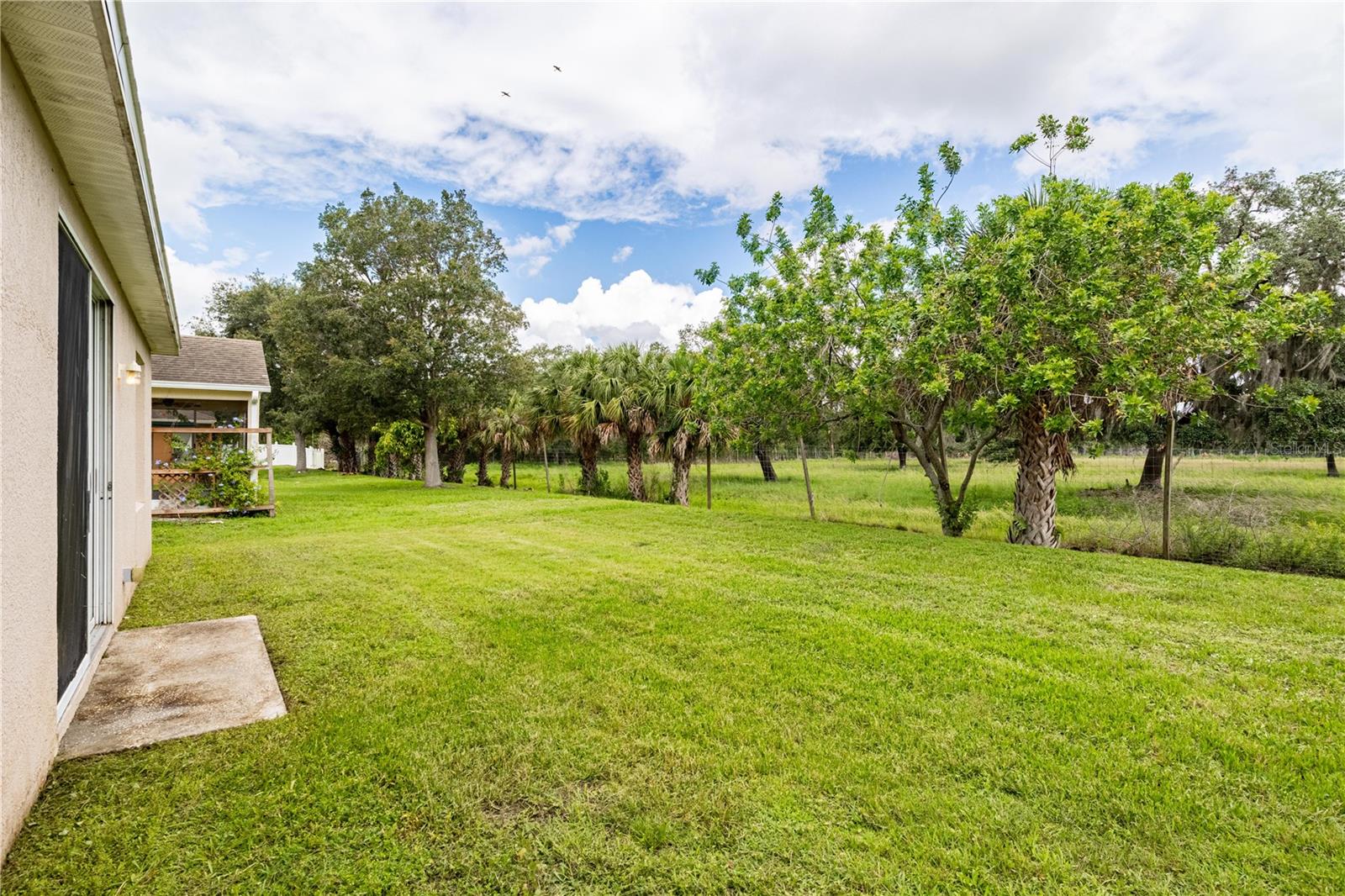 Image 15 of 18 For 612 Cressa Circle
