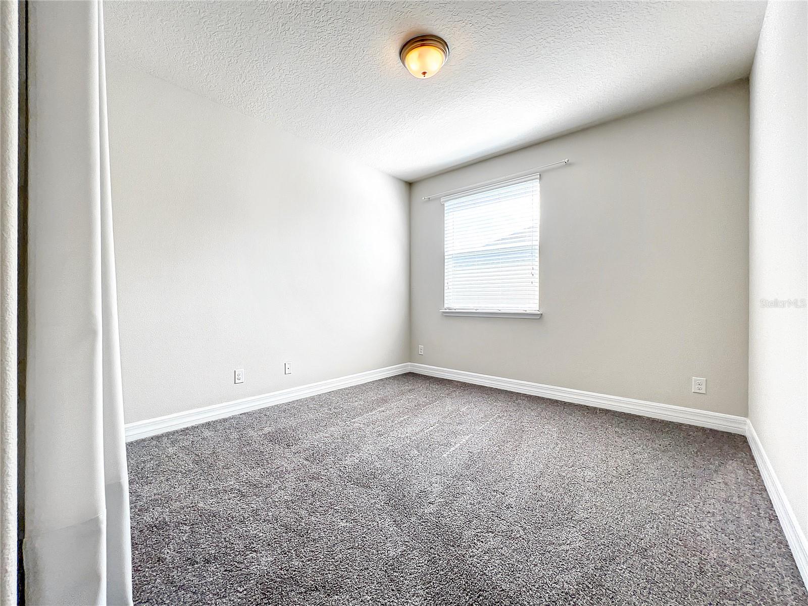 Image 31 of 45 For 4993 Southlawn Avenue