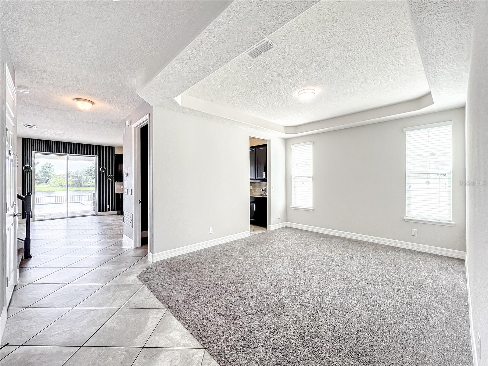 Image 5 of 45 For 4993 Southlawn Avenue