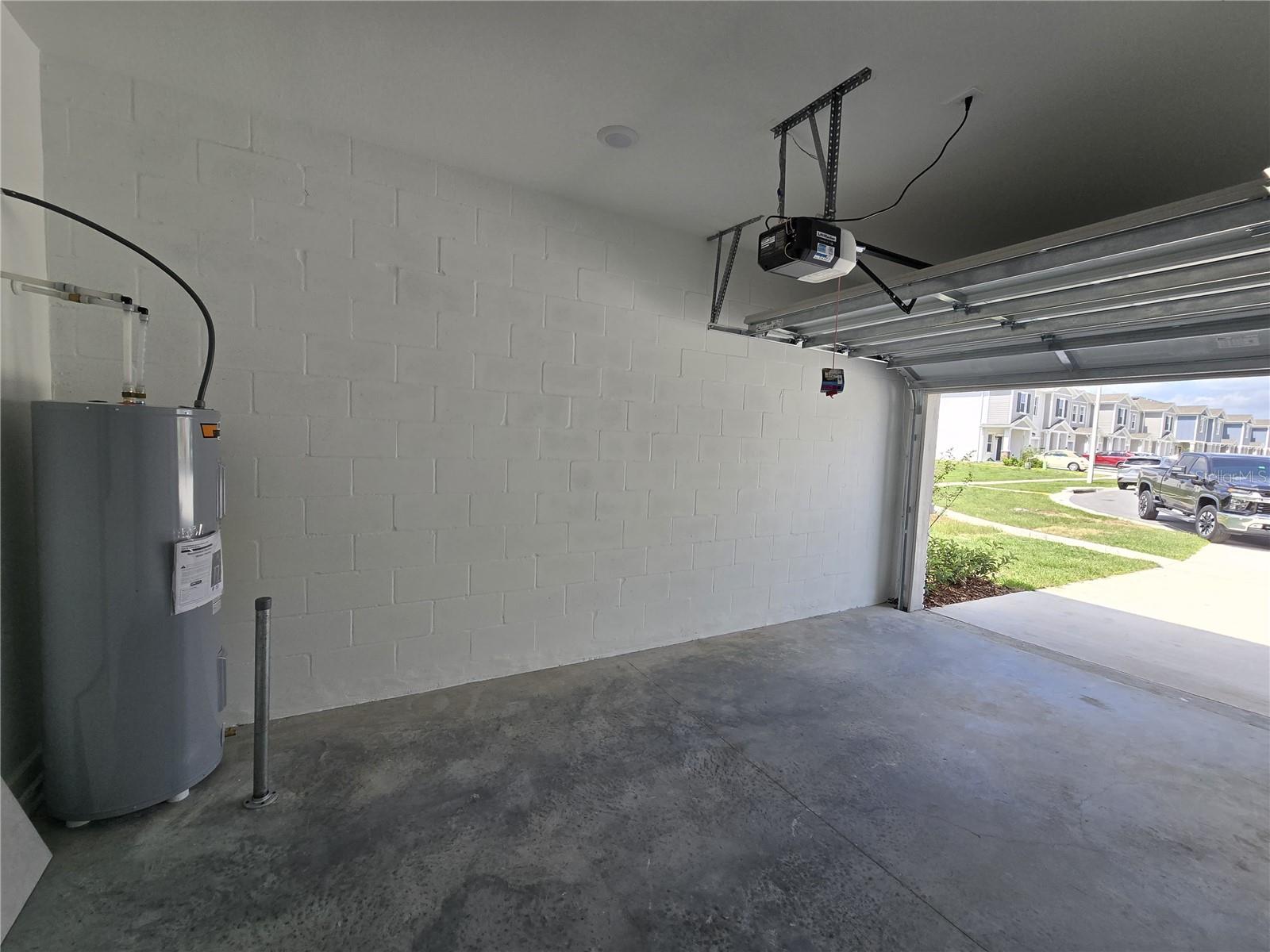 Image 13 of 25 For 3062 Chantilly Drive