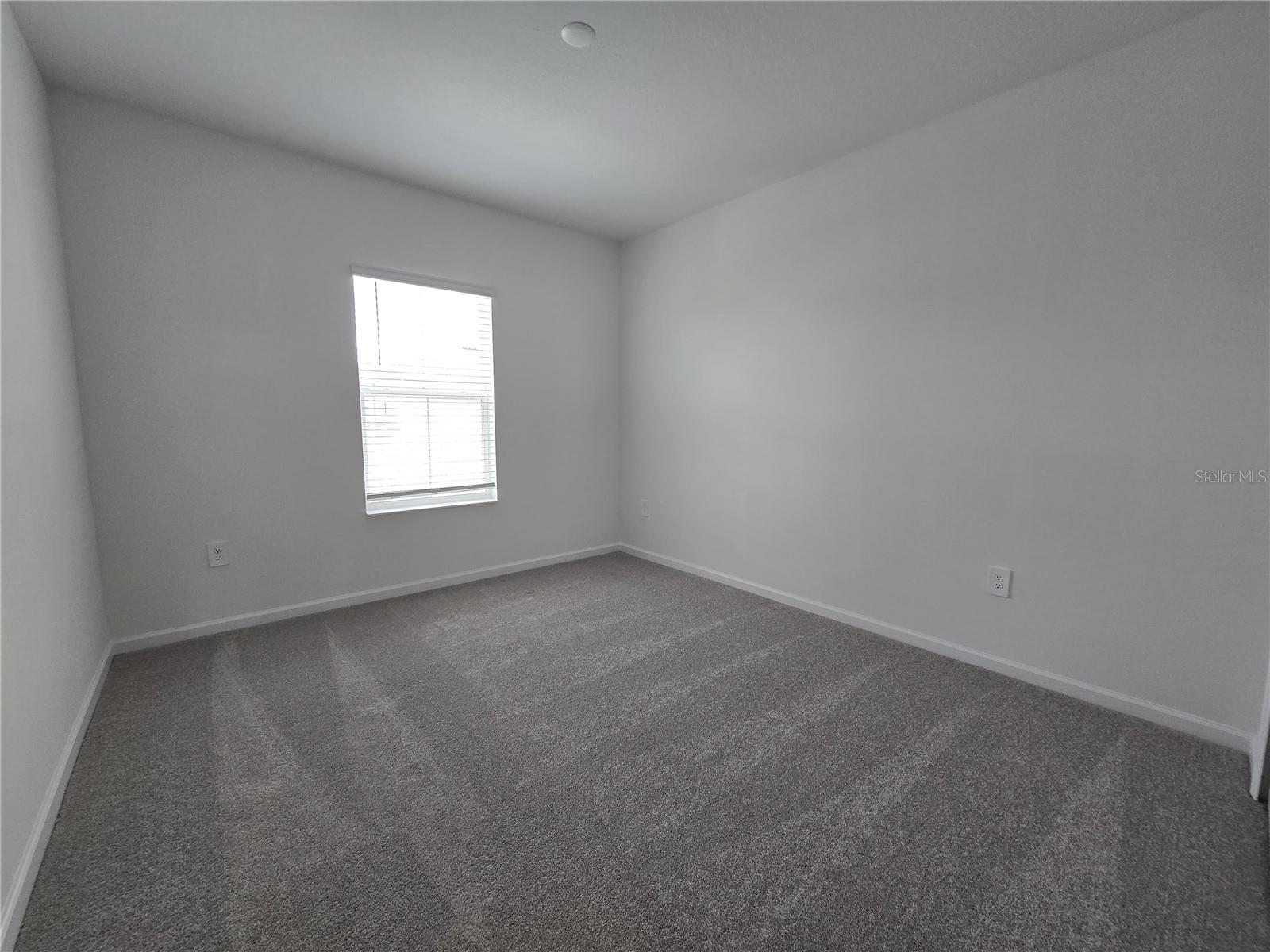 Image 17 of 25 For 3062 Chantilly Drive