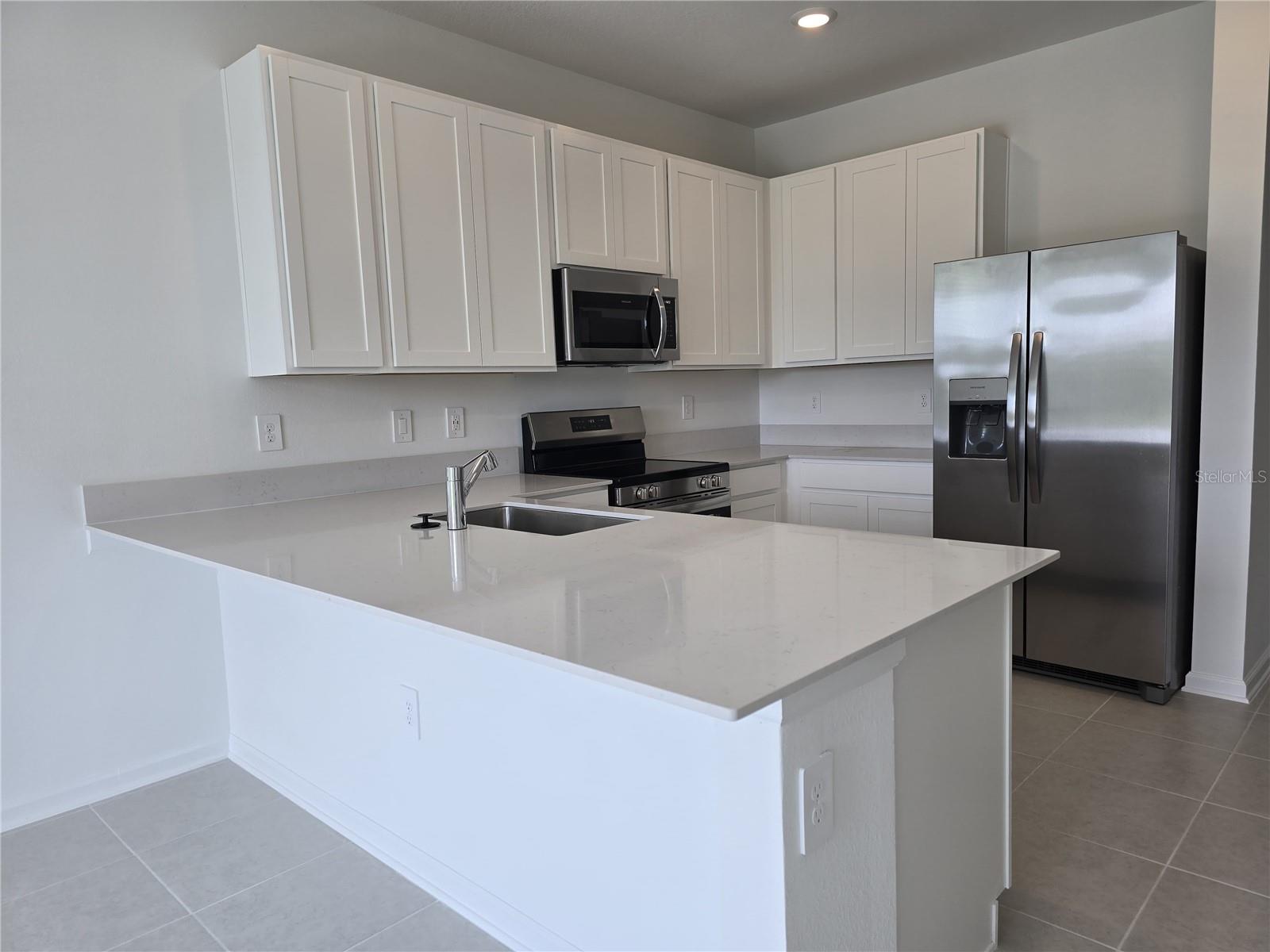 Image 4 of 25 For 3062 Chantilly Drive