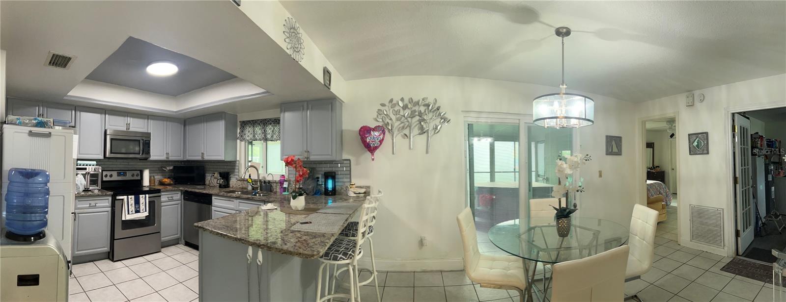 Image 4 of 13 For 114 Madeira Avenue