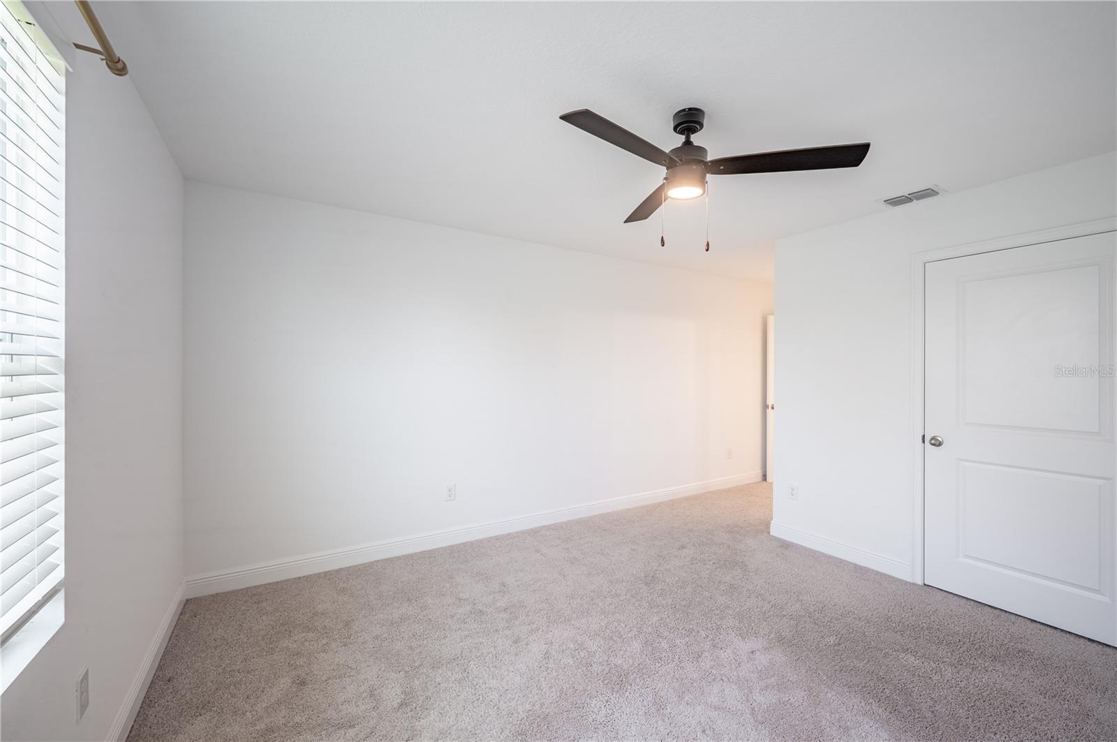 Image 32 of 63 For 9199 Waverly Walk Drive