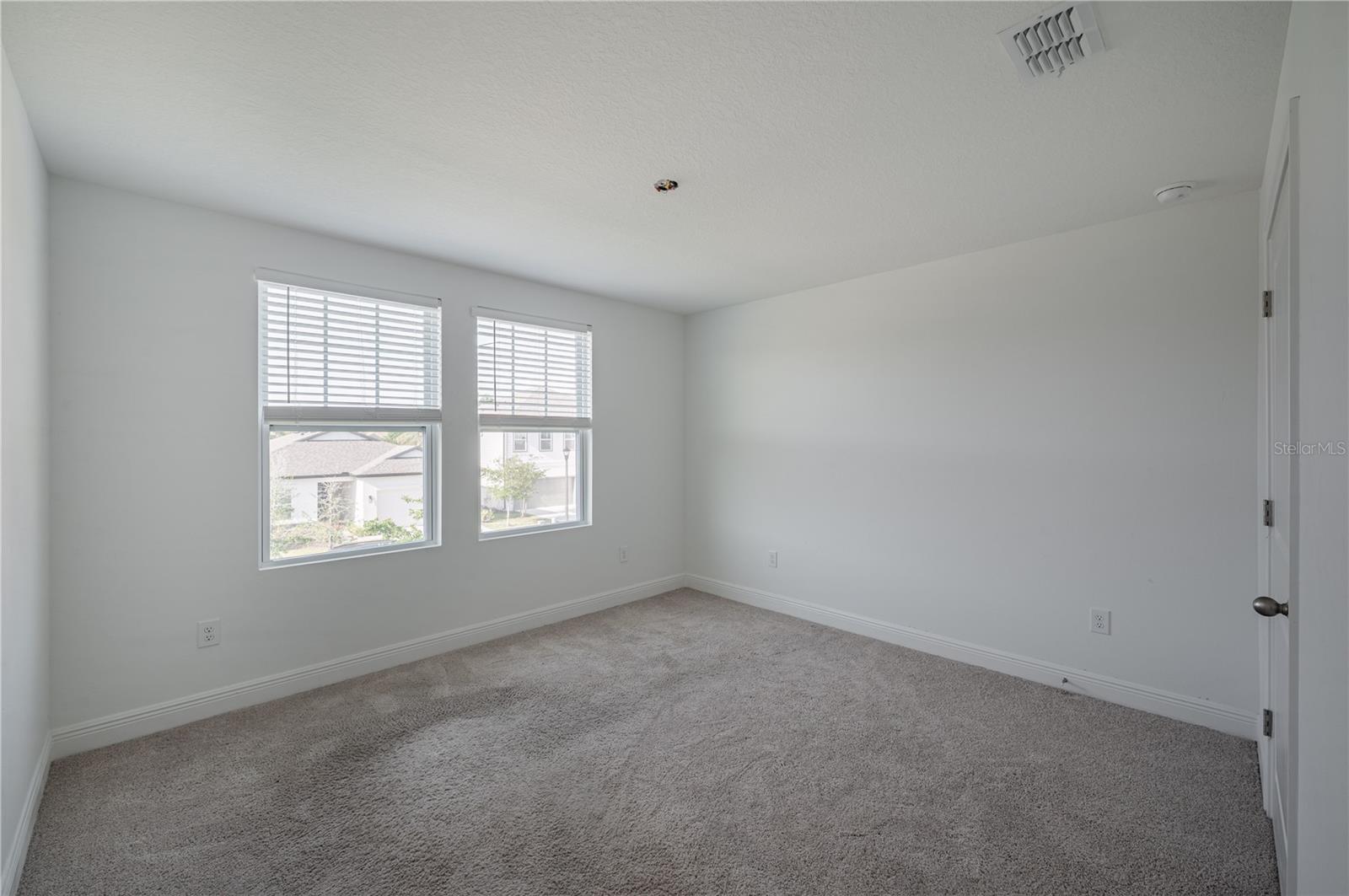 Image 42 of 63 For 9199 Waverly Walk Drive