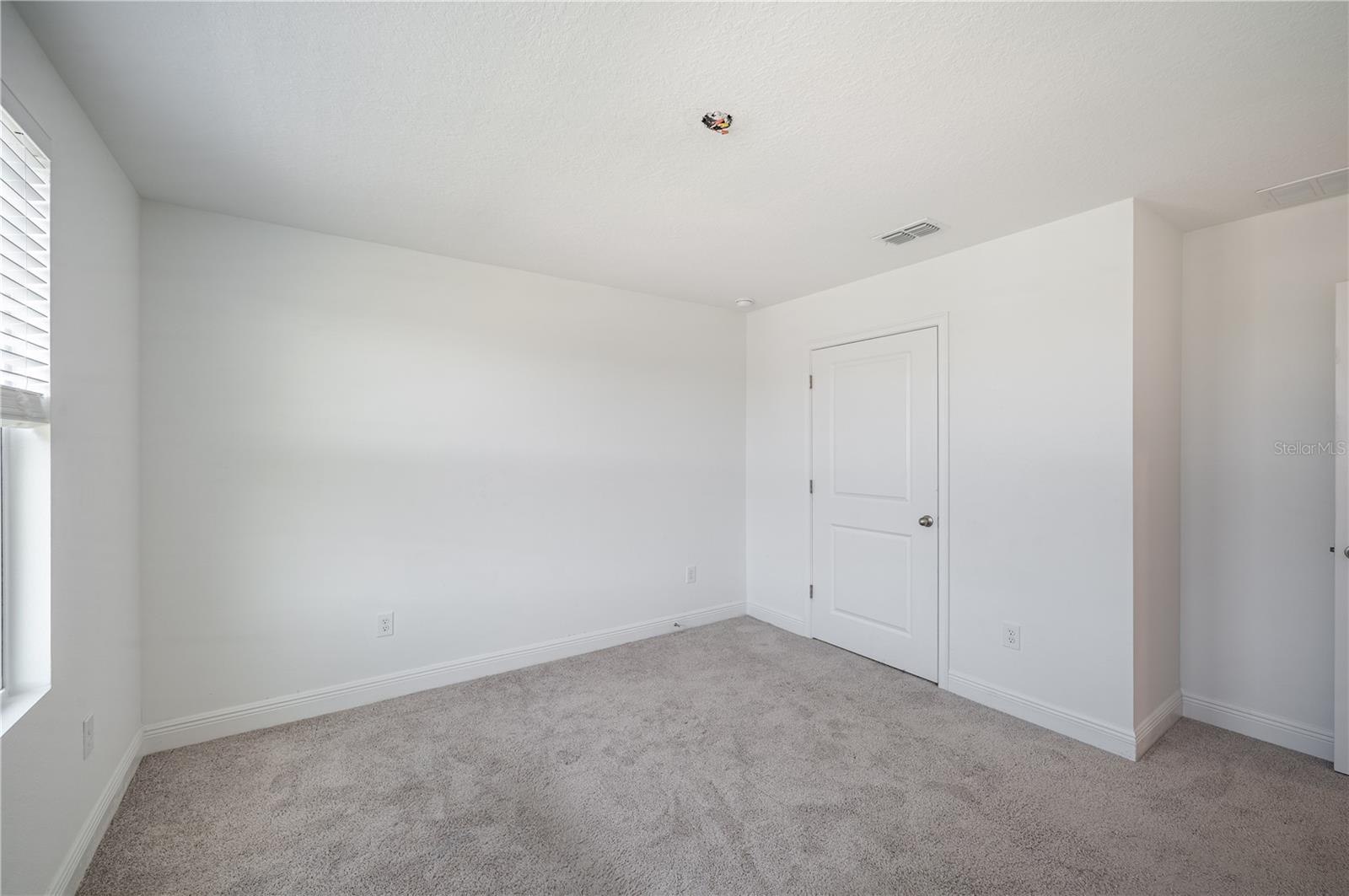 Image 45 of 63 For 9199 Waverly Walk Drive