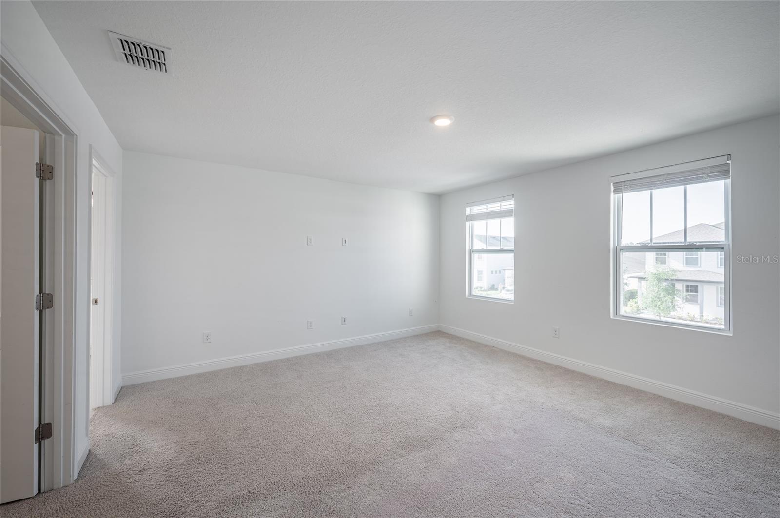 Image 49 of 63 For 9199 Waverly Walk Drive