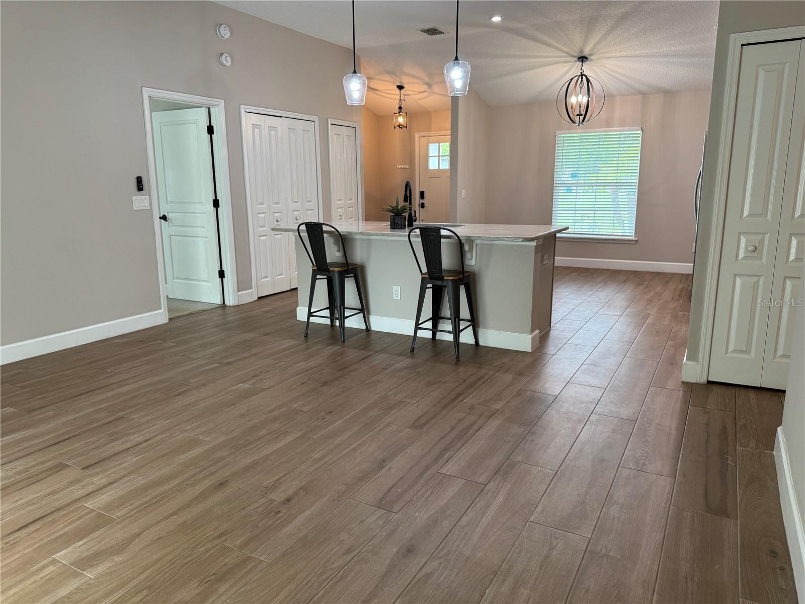 Image 6 of 19 For 358 2nd Street