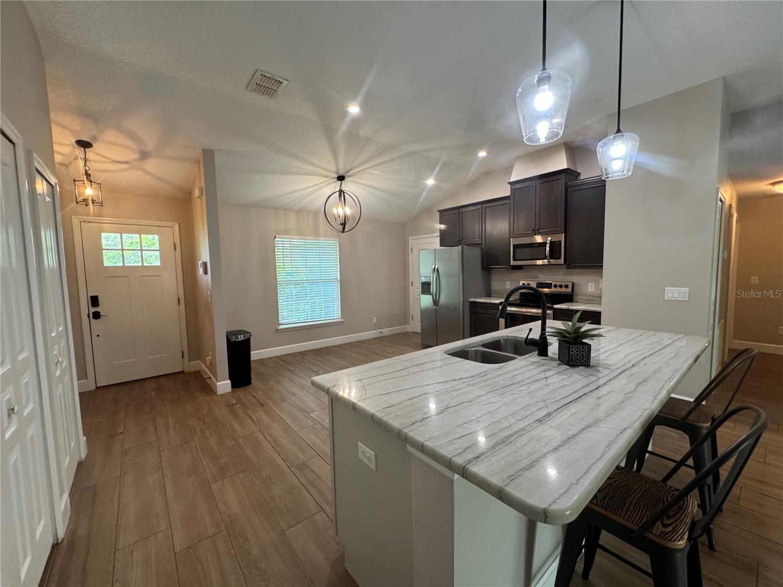Image 7 of 19 For 358 2nd Street