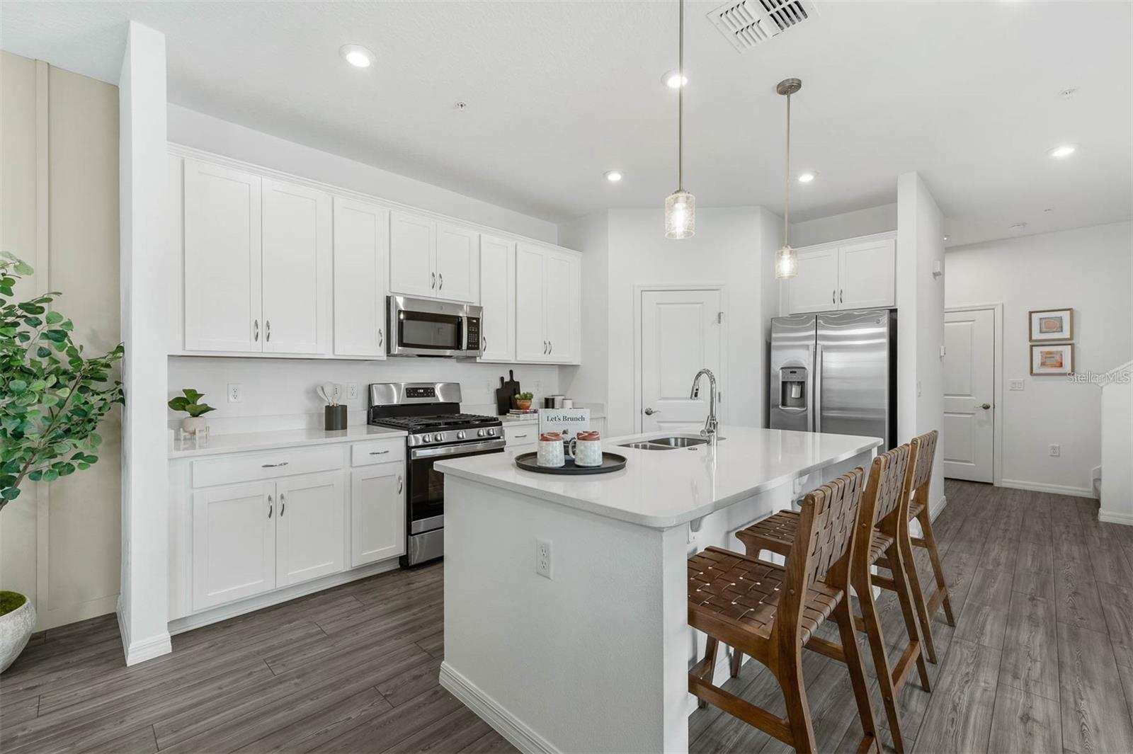 Image 14 of 49 For 5630 Stockade Boulevard