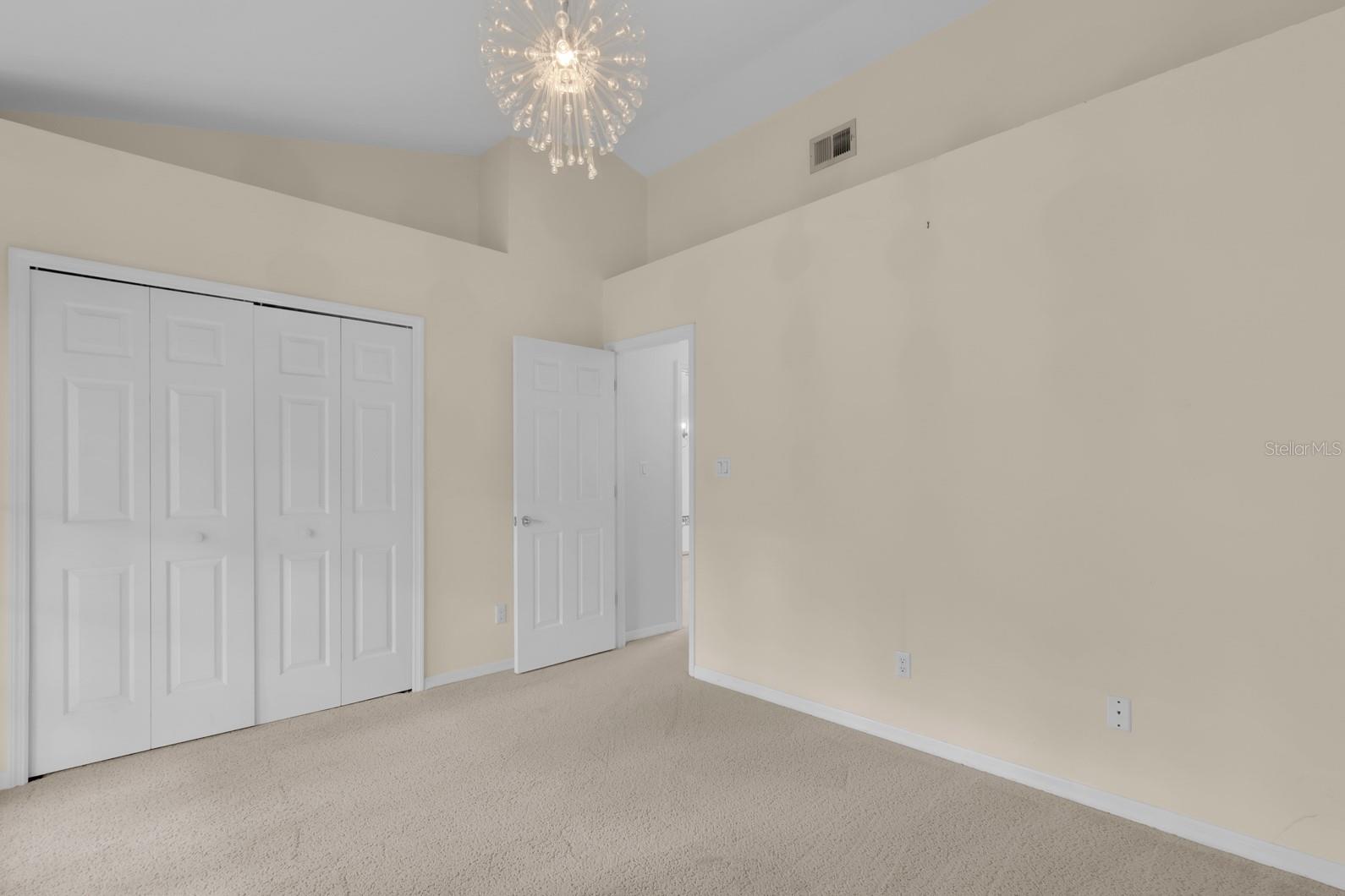 Image 18 of 36 For 625 Nighthawk Circle