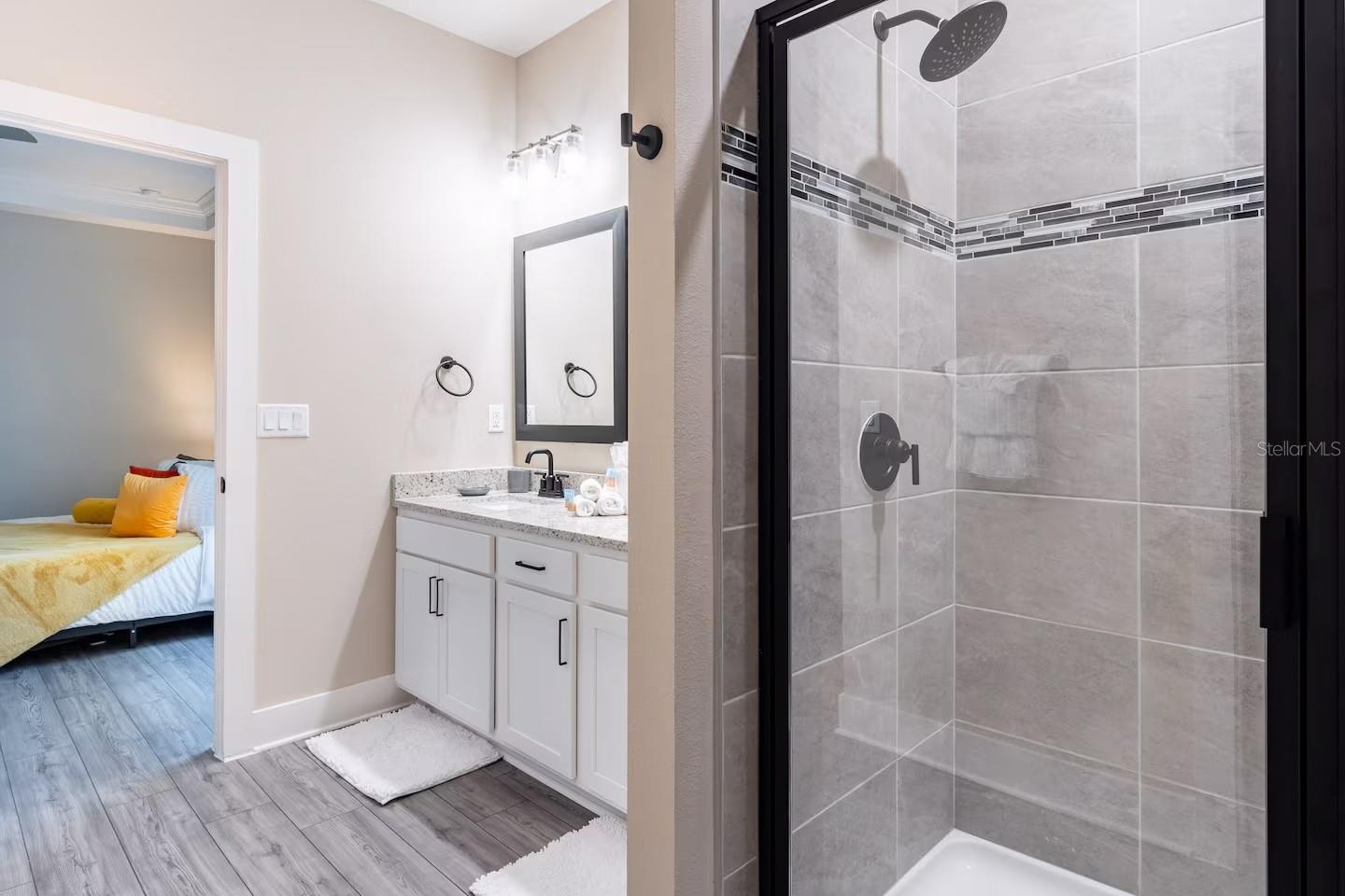 Image 26 of 53 For 7951 Haverhill Way