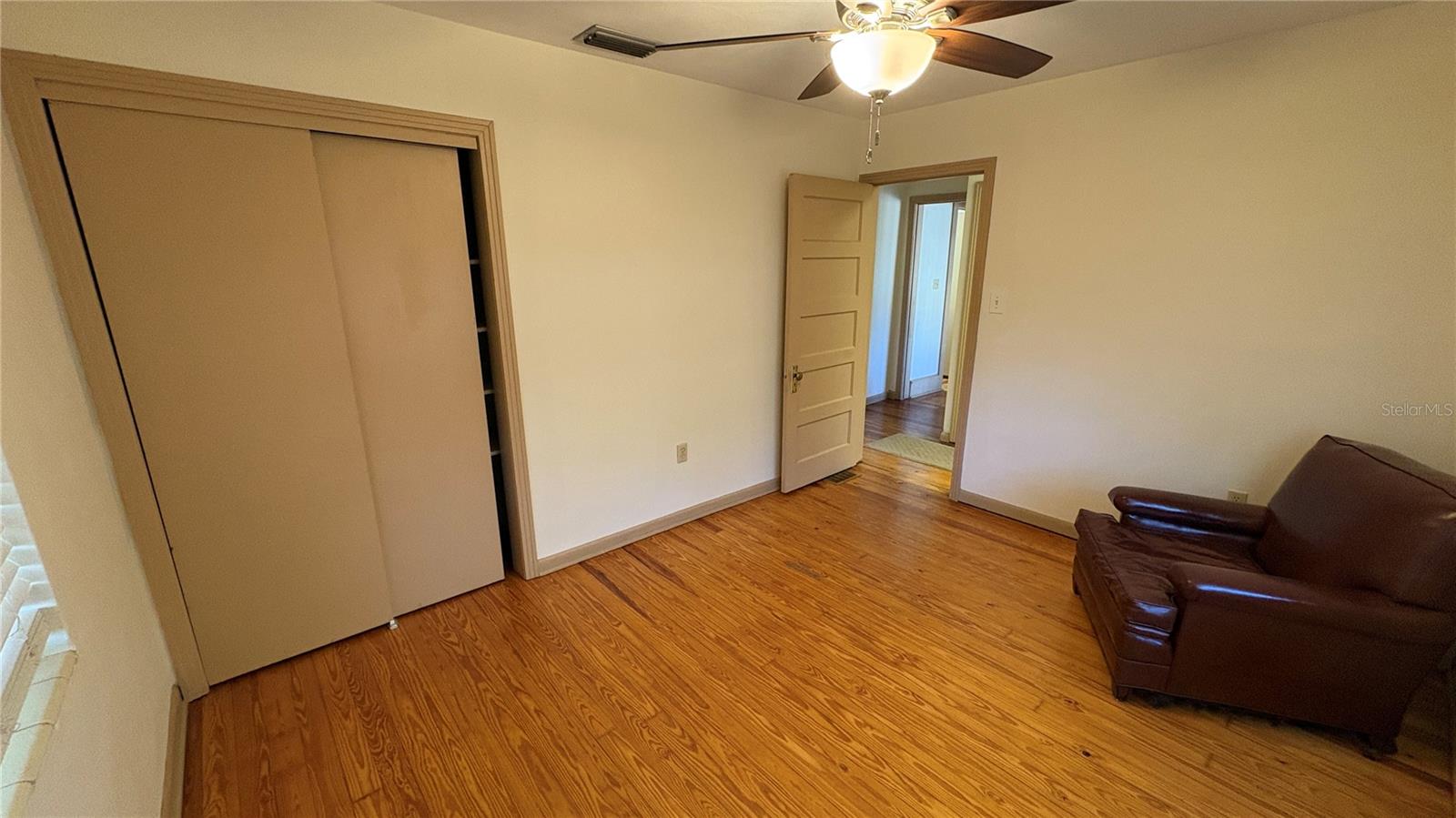Image 17 of 45 For 122 St. Clair Abrams Avenue