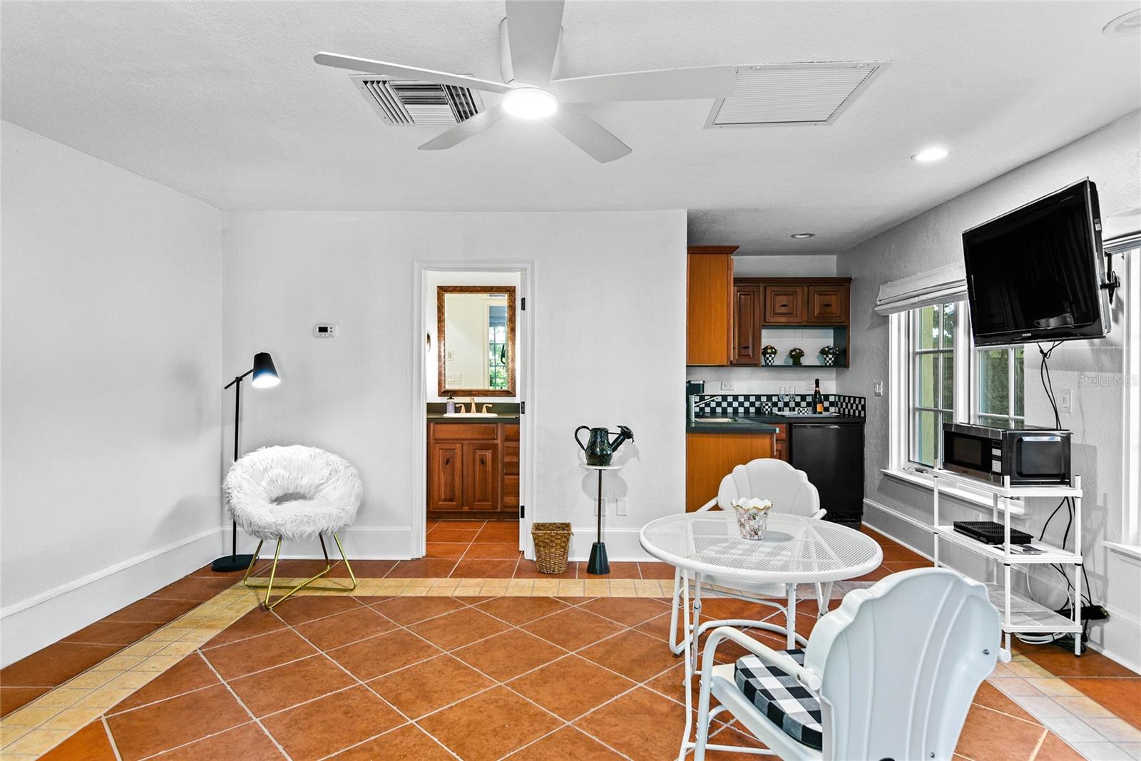 Image 55 of 63 For 522 Cherokee Drive
