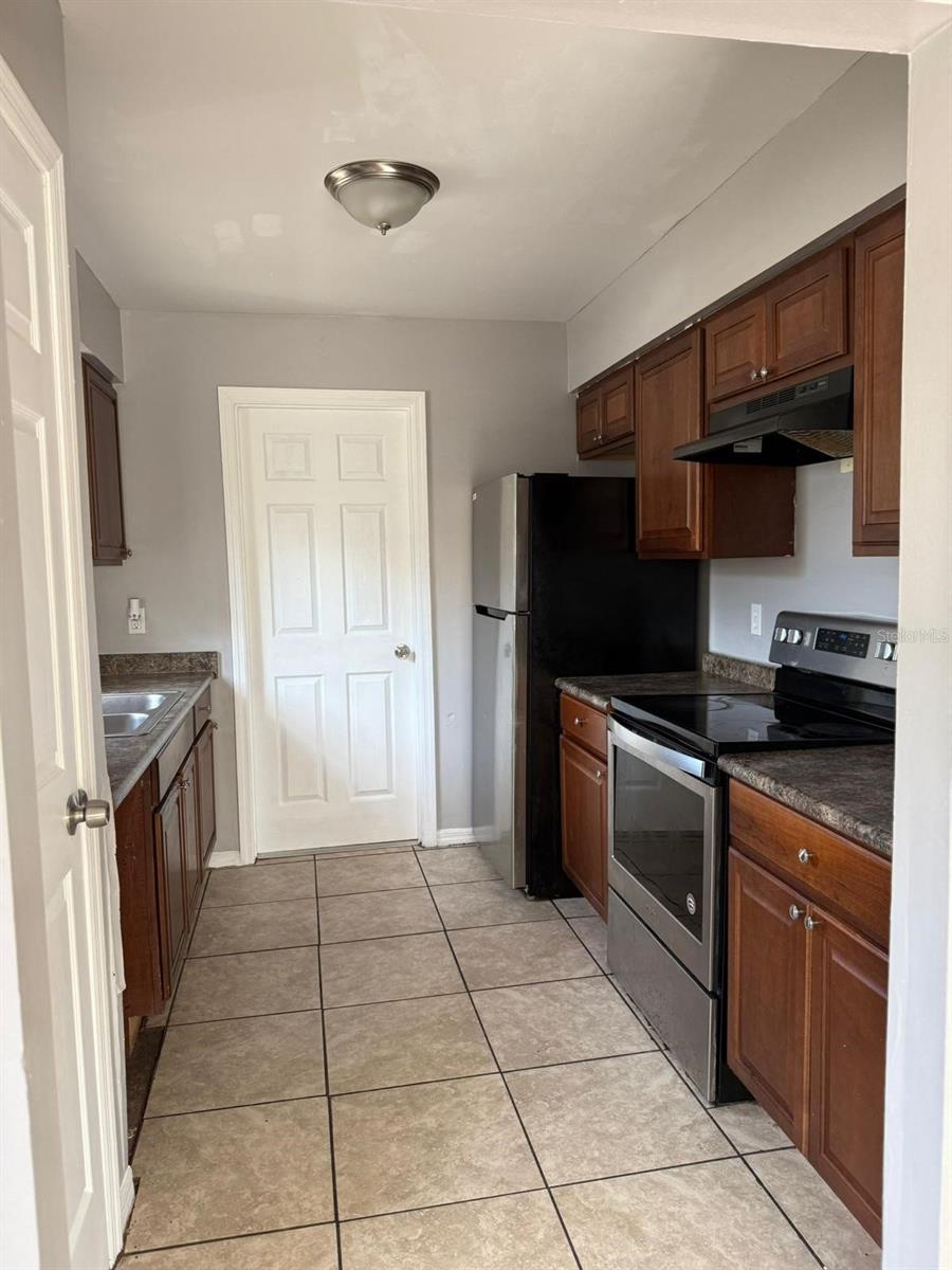 Image 10 of 16 For 947 25th Street