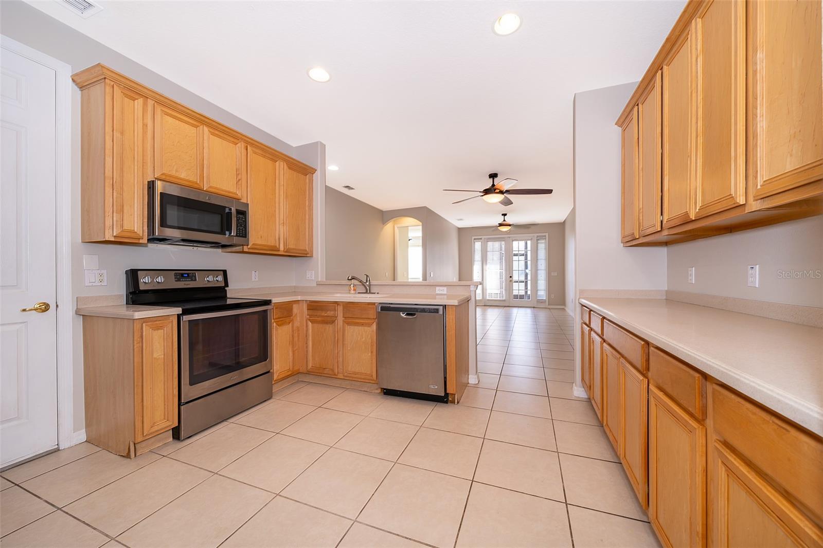 Image 4 of 27 For 2185 Chatham Place Drive