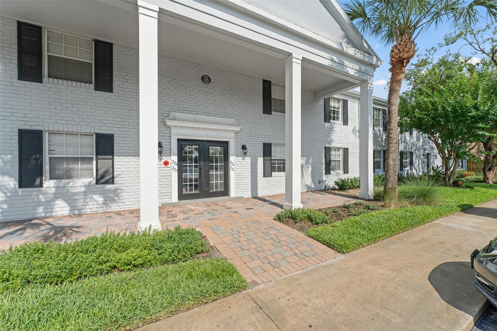 Image 2 of 27 For 225 Lewfield Circle 225