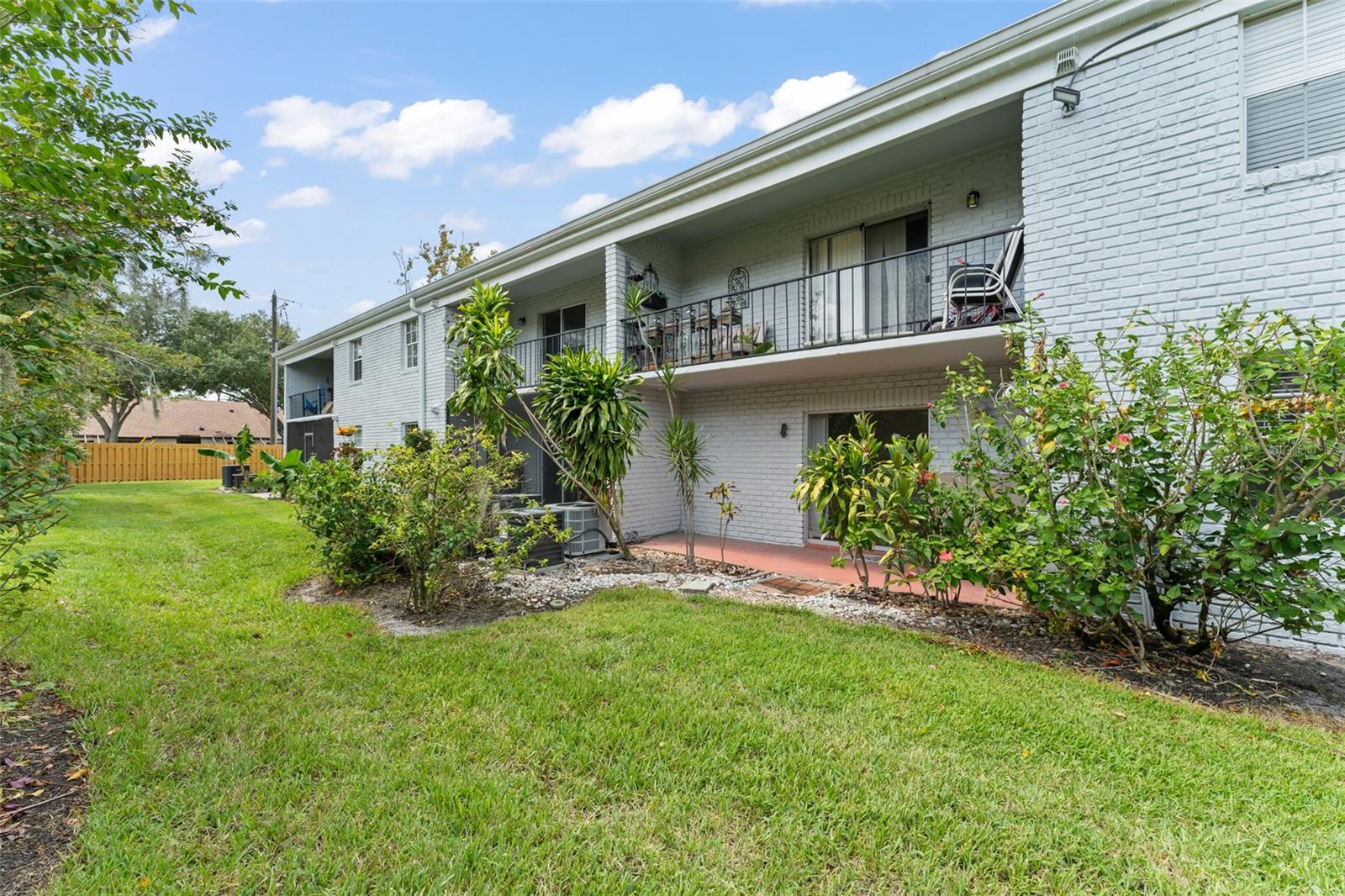 Image 32 of 33 For 225 Lewfield Circle 225