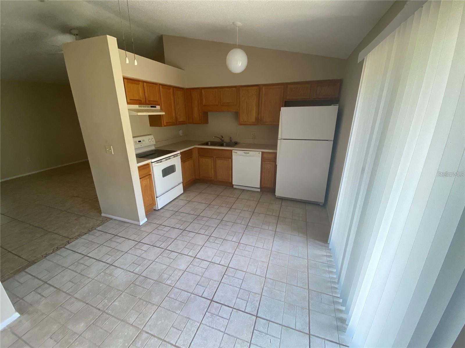 Image 3 of 10 For 930 Bryan Court