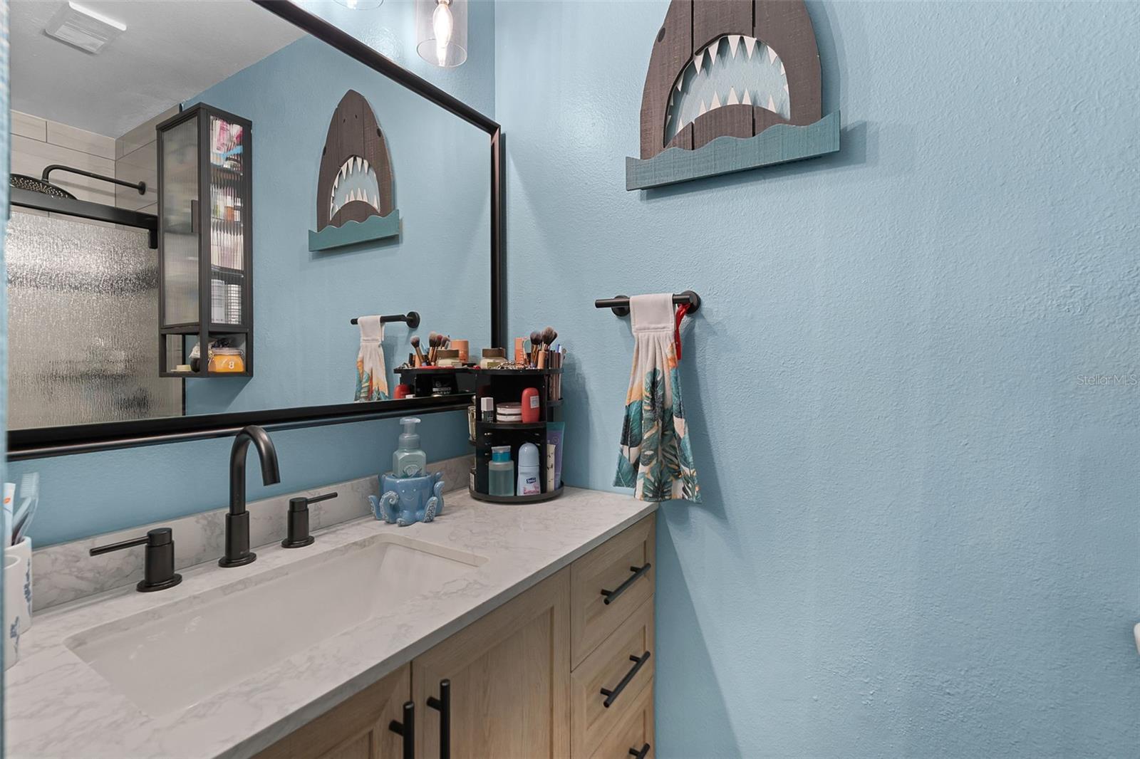 Image 20 of 34 For 3028 Parkway Boulevard 308