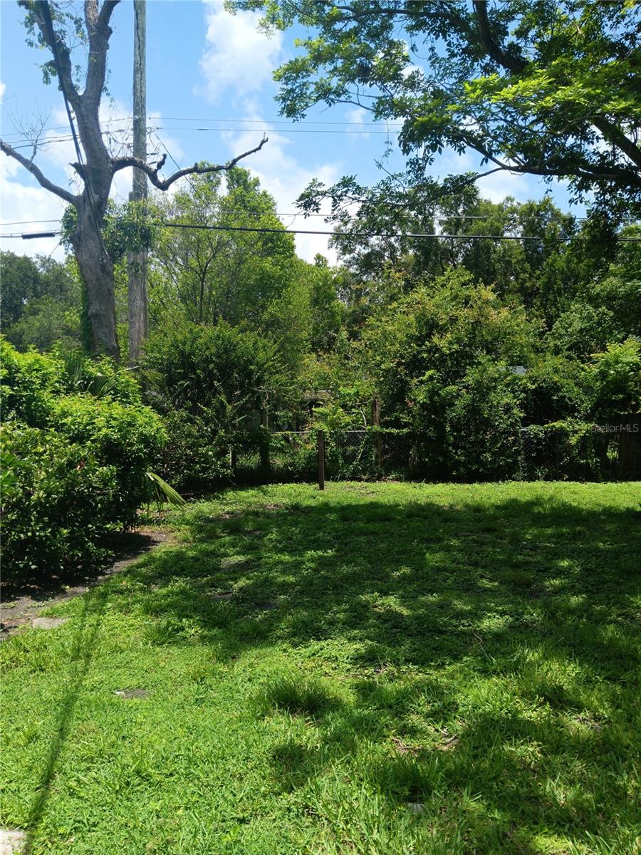 Image 15 of 16 For 2103 Mantilla Avenue