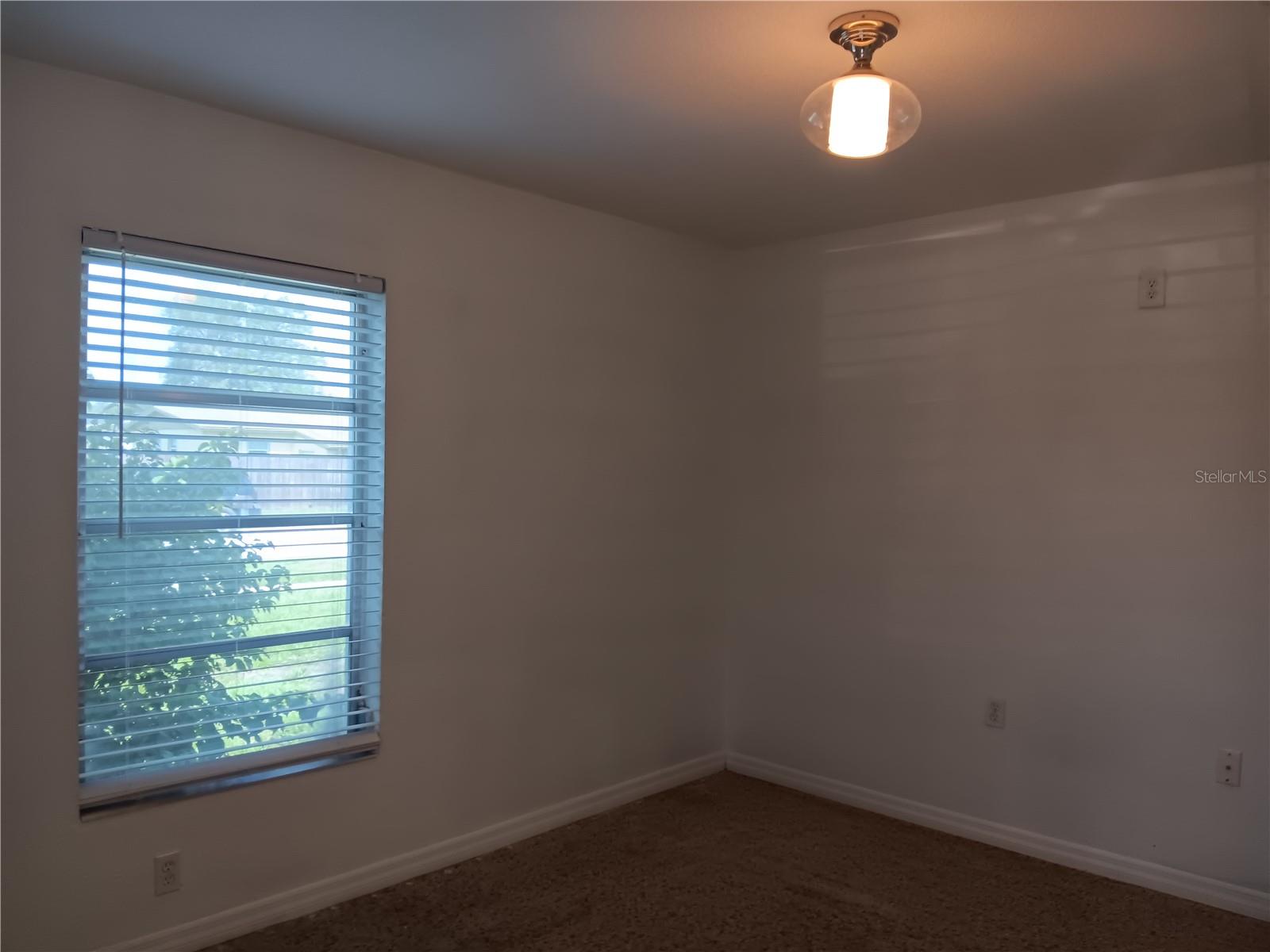 Image 8 of 13 For 2103 Mantilla Avenue