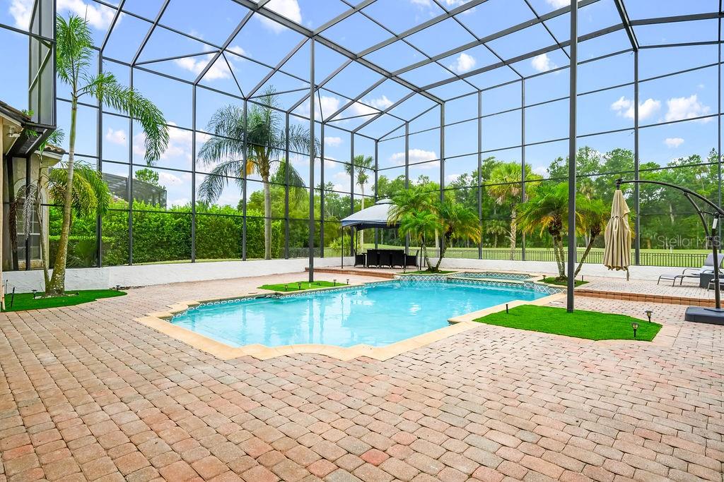 Listing photo id 26 for 2357 Alaqua Drive