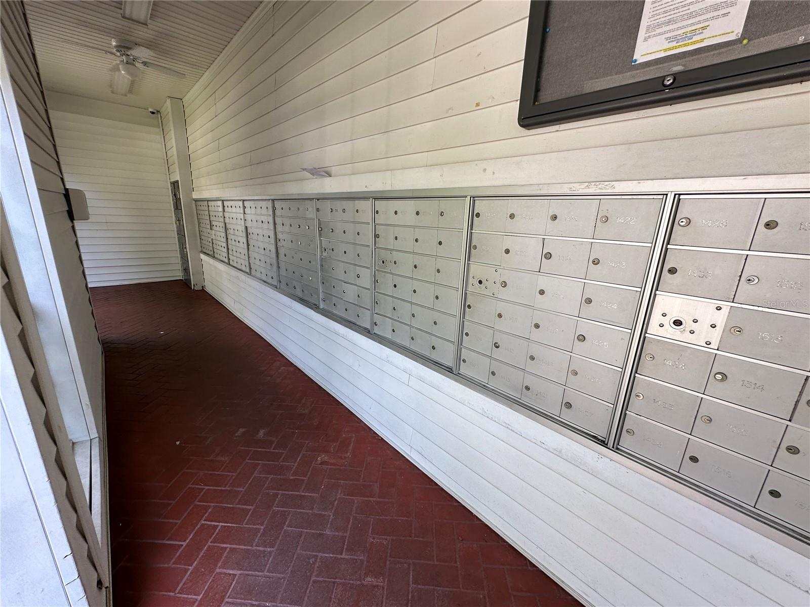 Image 18 of 24 For 11568 Westwood Boulevard 1015
