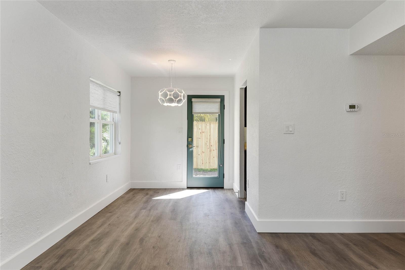 Image 7 of 32 For 648 Swoope Avenue