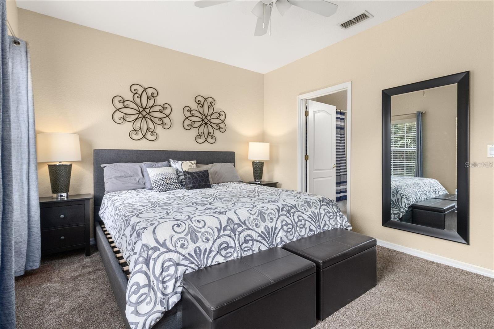 Image 26 of 49 For 2379 Caravelle Circle