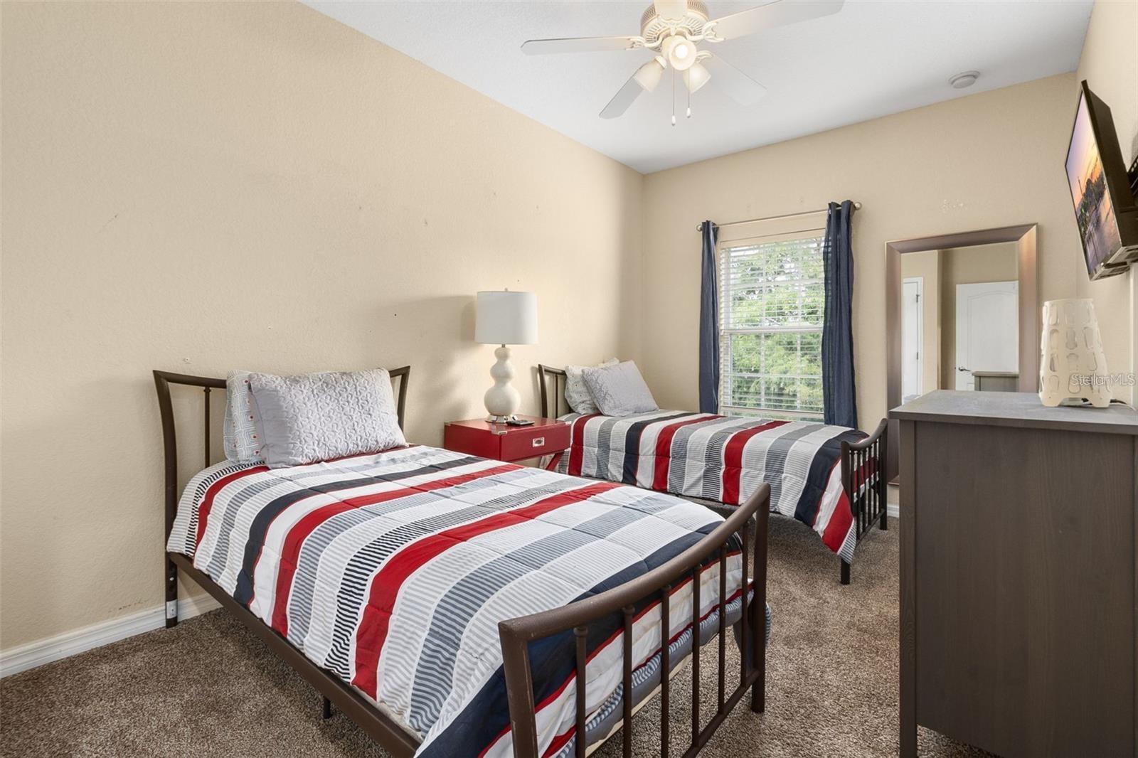 Image 29 of 49 For 2379 Caravelle Circle