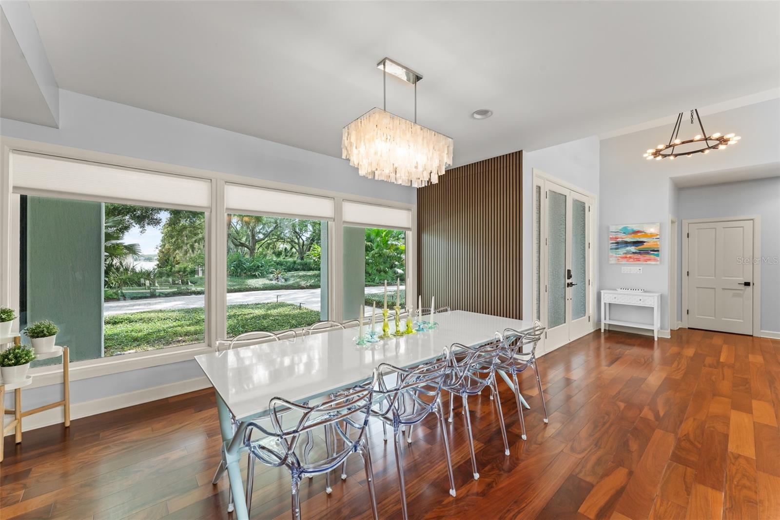 Image 15 of 74 For 9743 Chestnut Ridge Drive