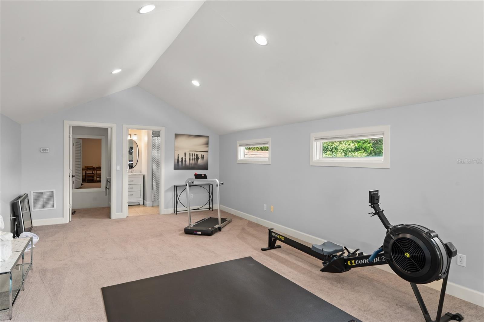Image 42 of 74 For 9743 Chestnut Ridge Drive