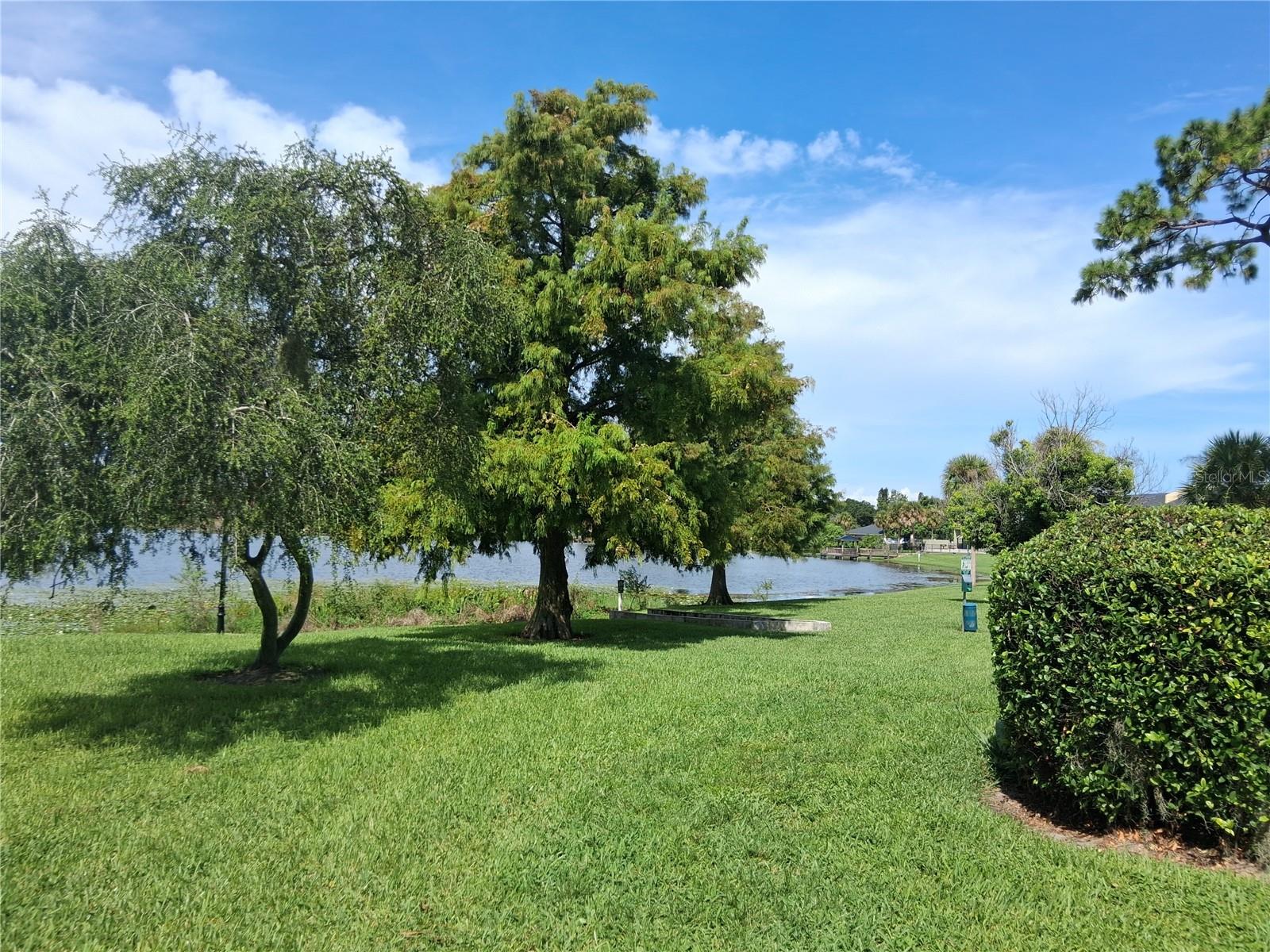 Image 16 of 16 For 958 Lake Destiny Road D