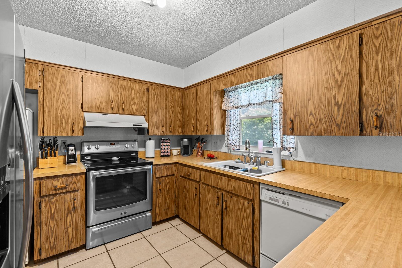 Image 10 of 26 For 310 Gulley Avenue