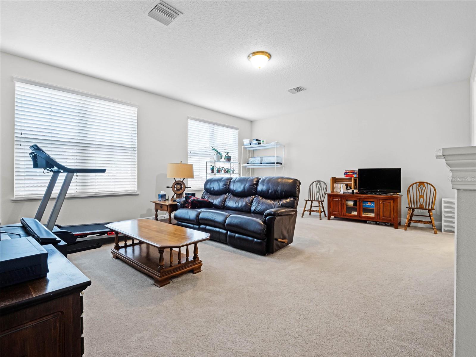 Image 31 of 44 For 8818 Bismarck Palm Drive