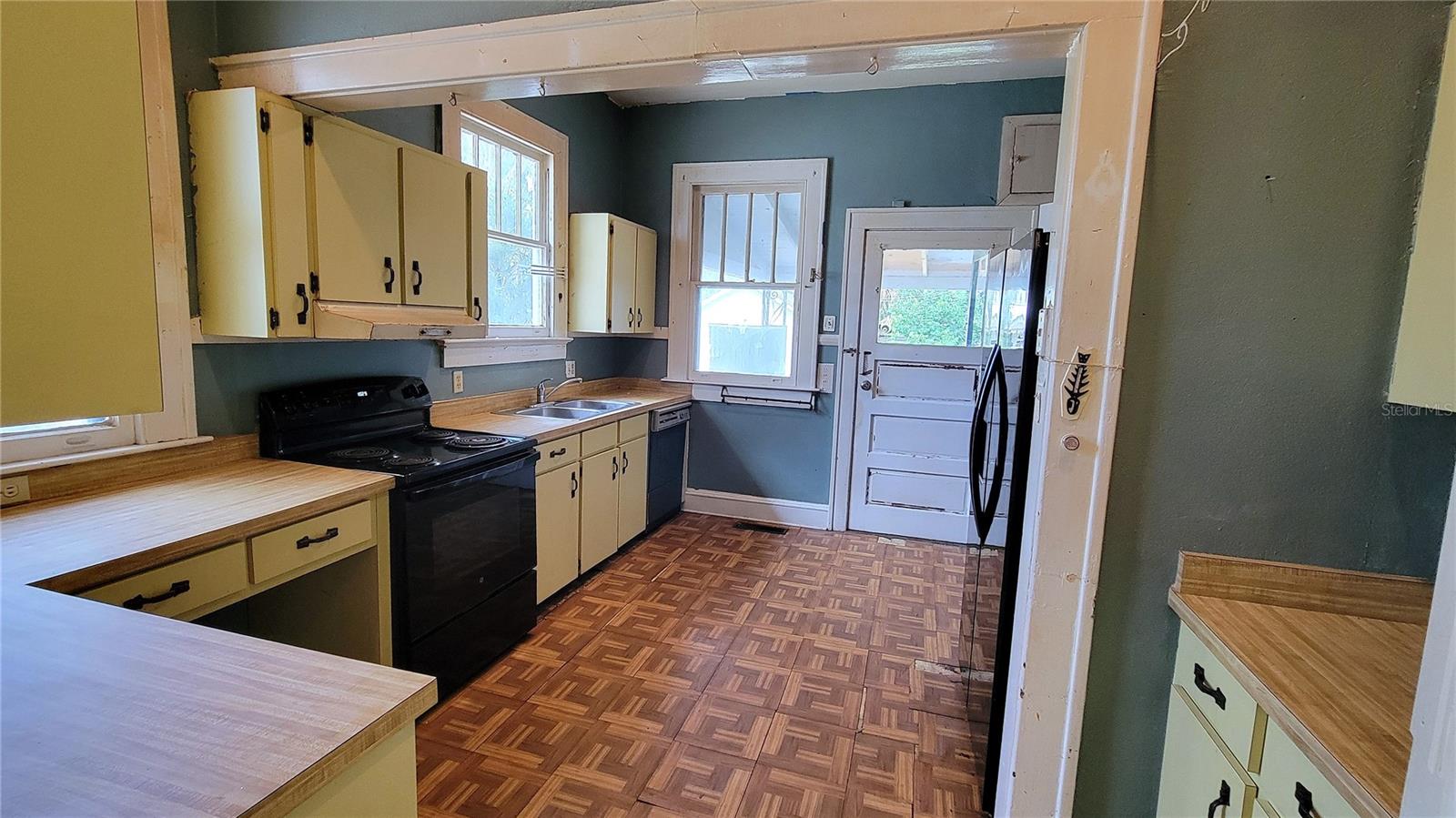 Image 8 of 19 For 206 Highland Avenue