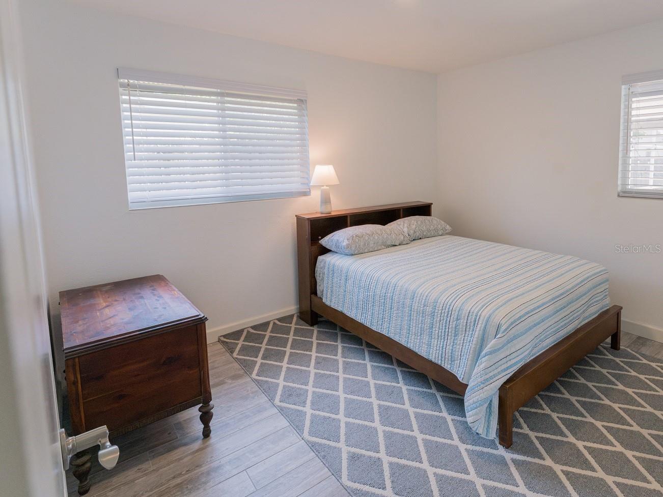 Image 13 of 21 For 1395 Floral Lane
