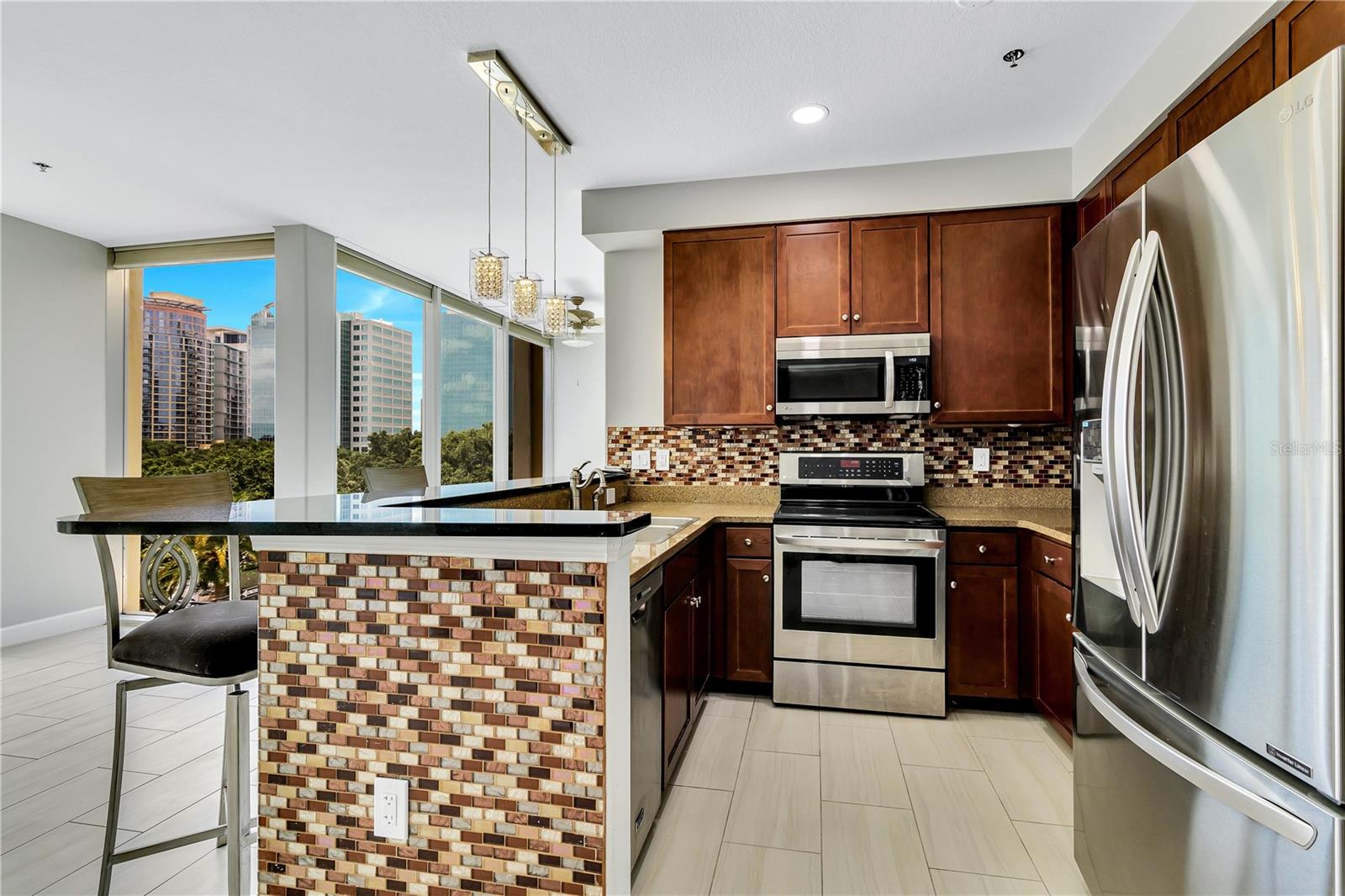 Image 12 of 33 For 151 Washington Street 5b
