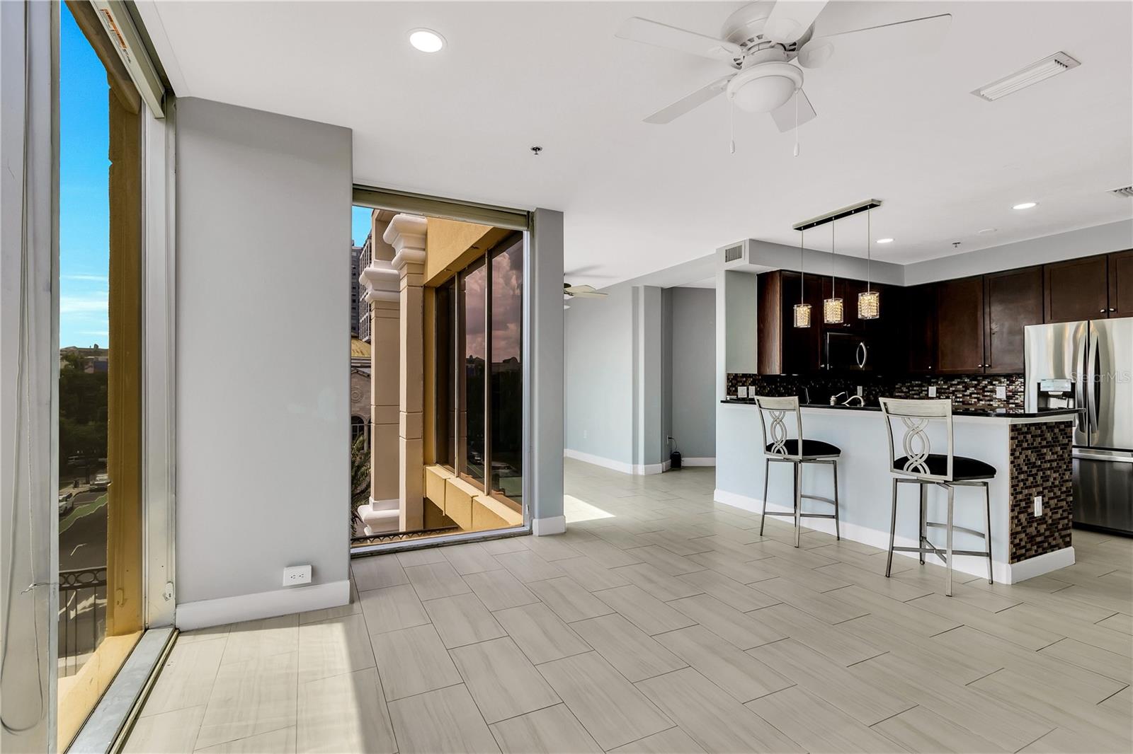 Image 9 of 33 For 151 Washington Street 5b