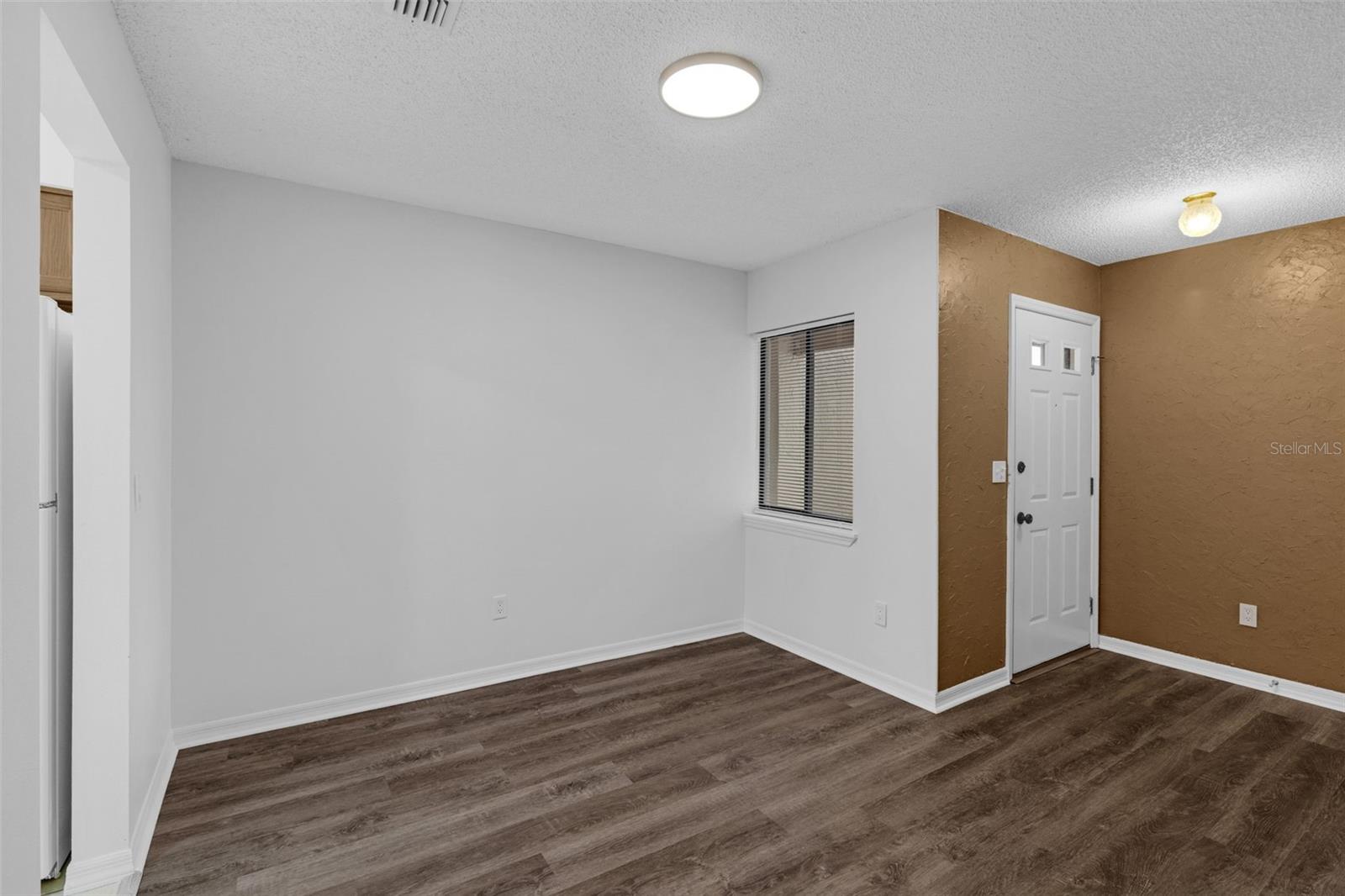 Image 3 of 20 For 101 Grand Plaza Drive A40