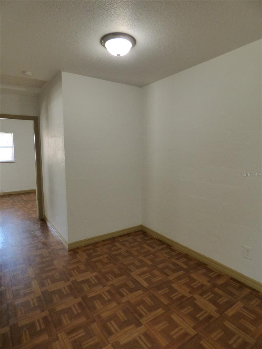 Image 5 of 10 For 731 Herman Avenue