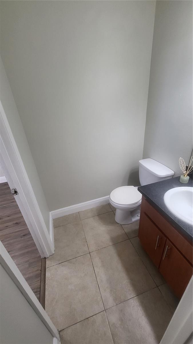 Image 18 of 46 For 445 Fountainhead Circle 262
