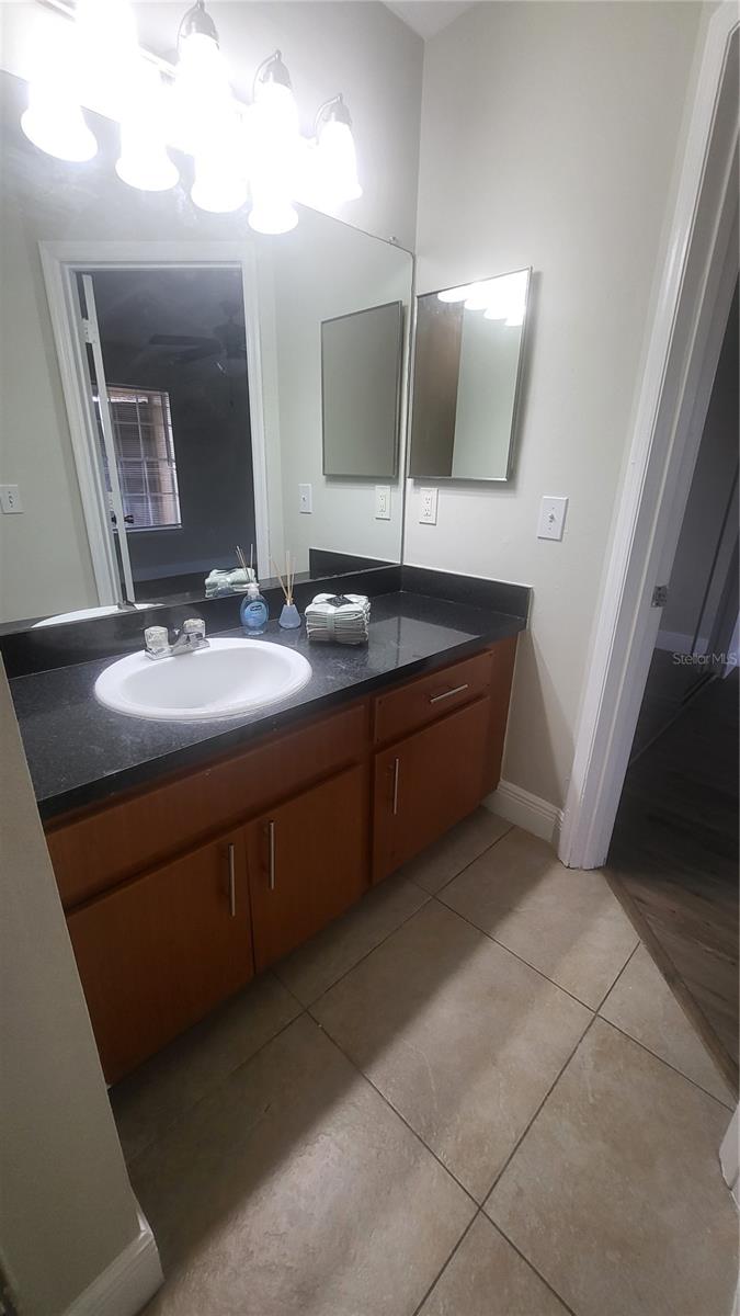 Image 22 of 46 For 445 Fountainhead Circle 262