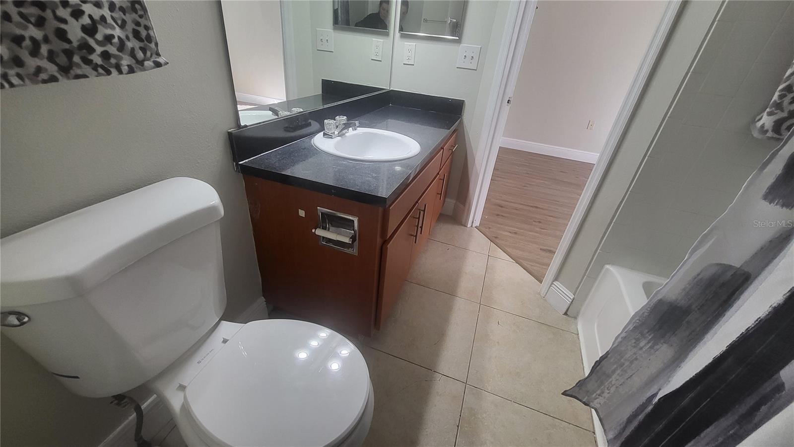 Image 41 of 46 For 445 Fountainhead Circle 262