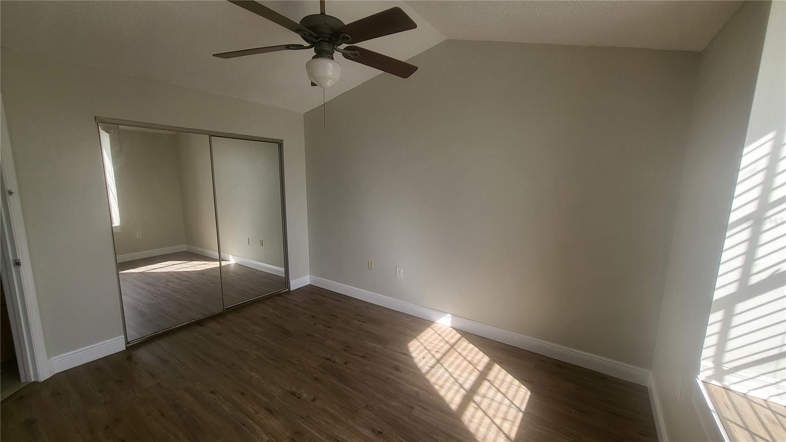 Image 42 of 46 For 445 Fountainhead Circle 262