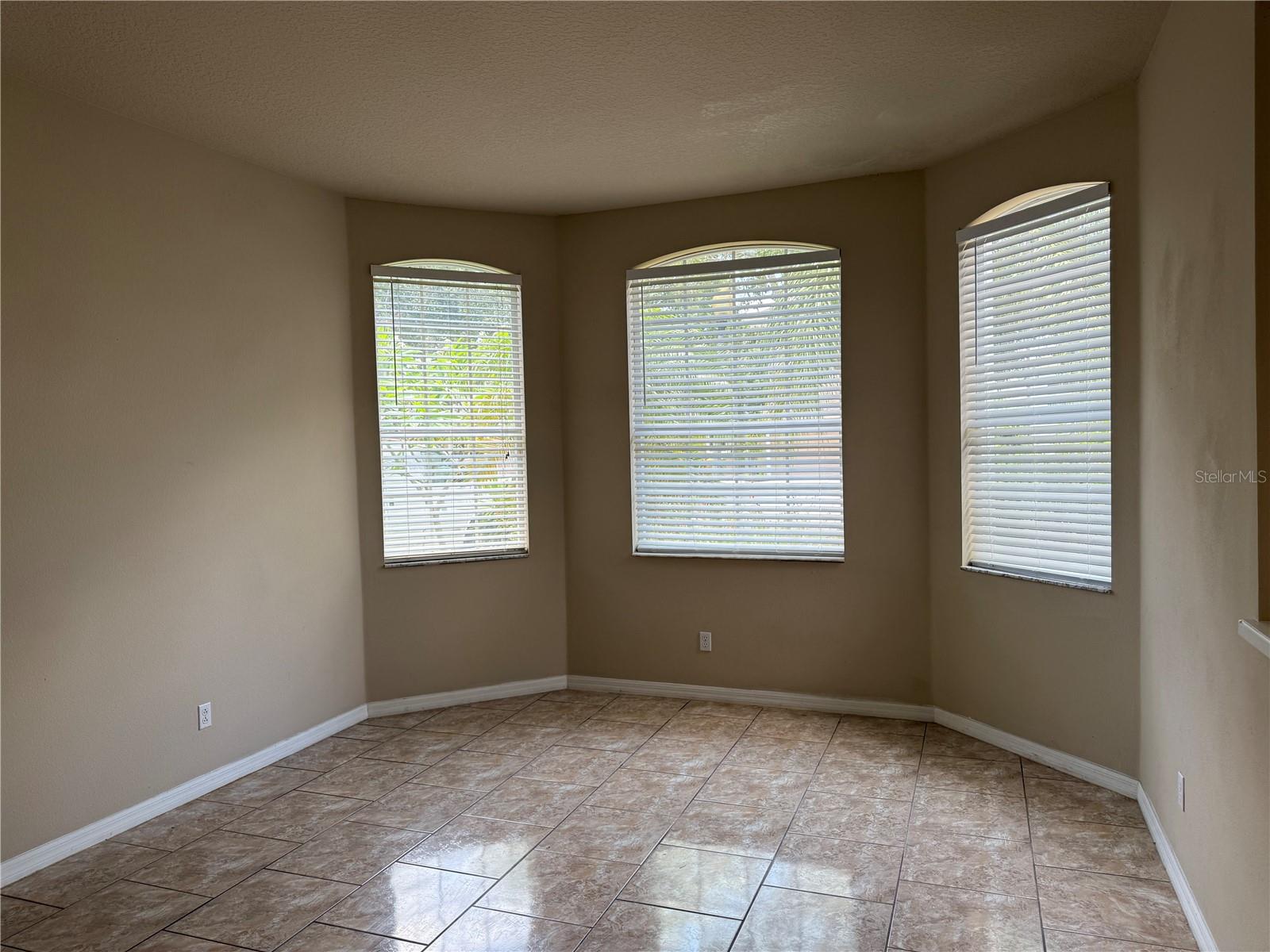 Image 4 of 17 For 5331 Tortuga Drive